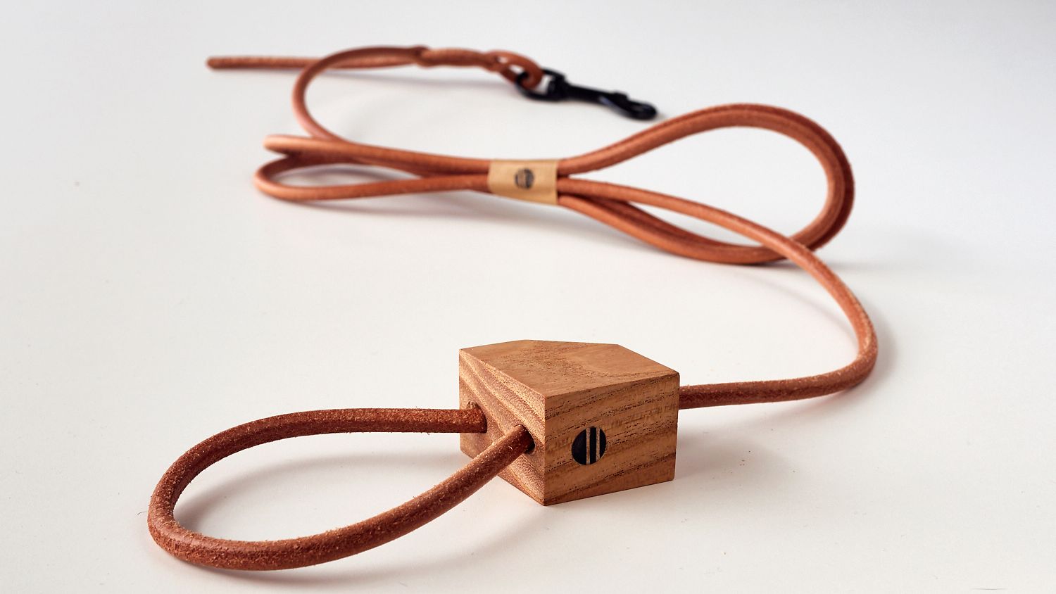 leash. 75509