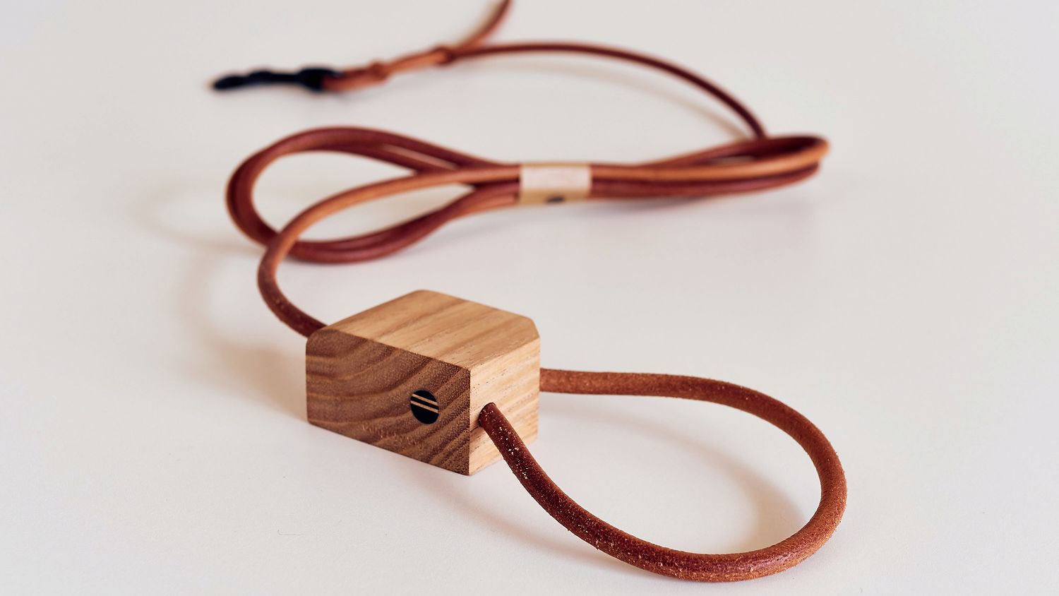 leash. 69315