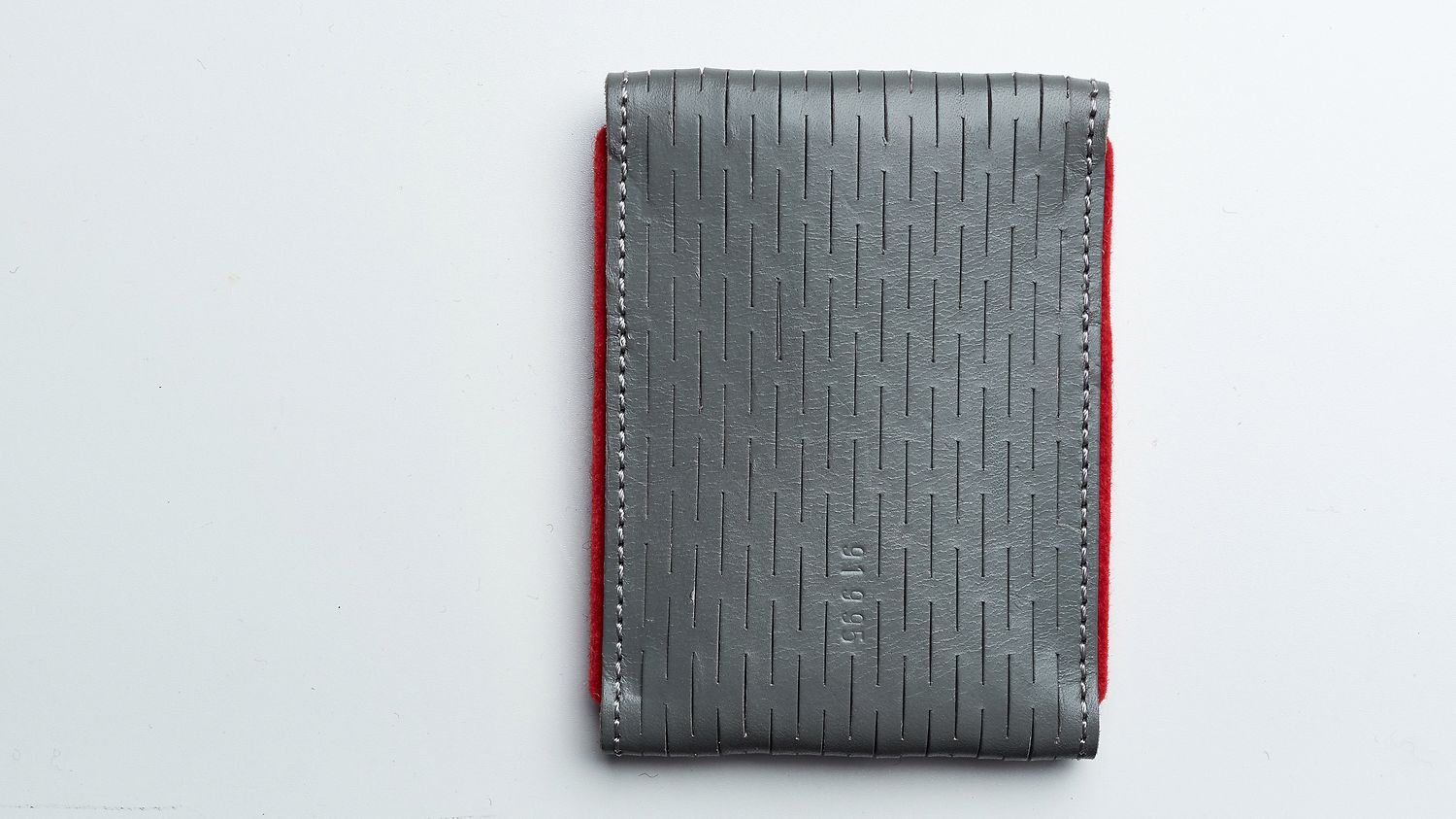 wallet. 91995