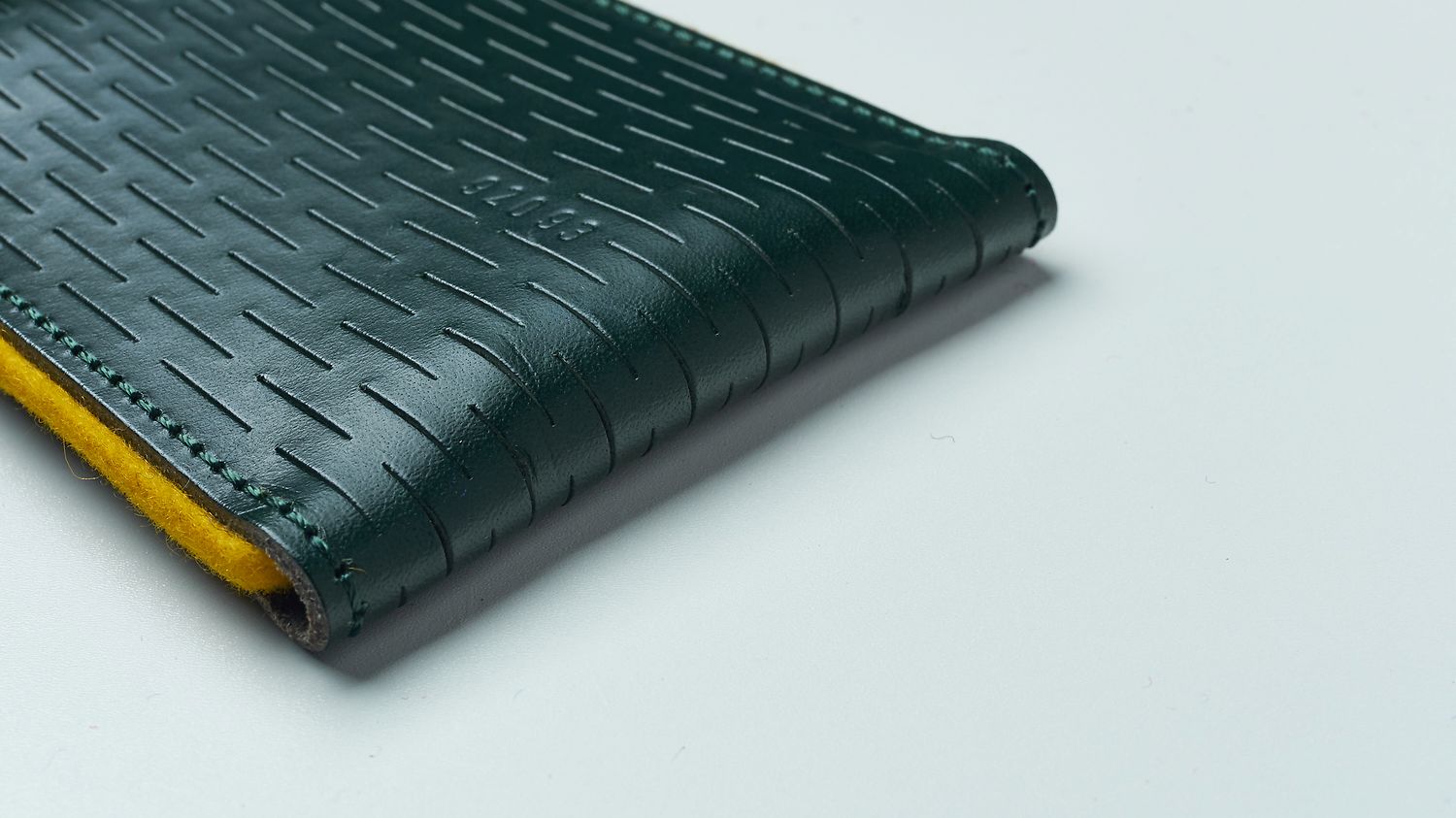 wallet. 92093