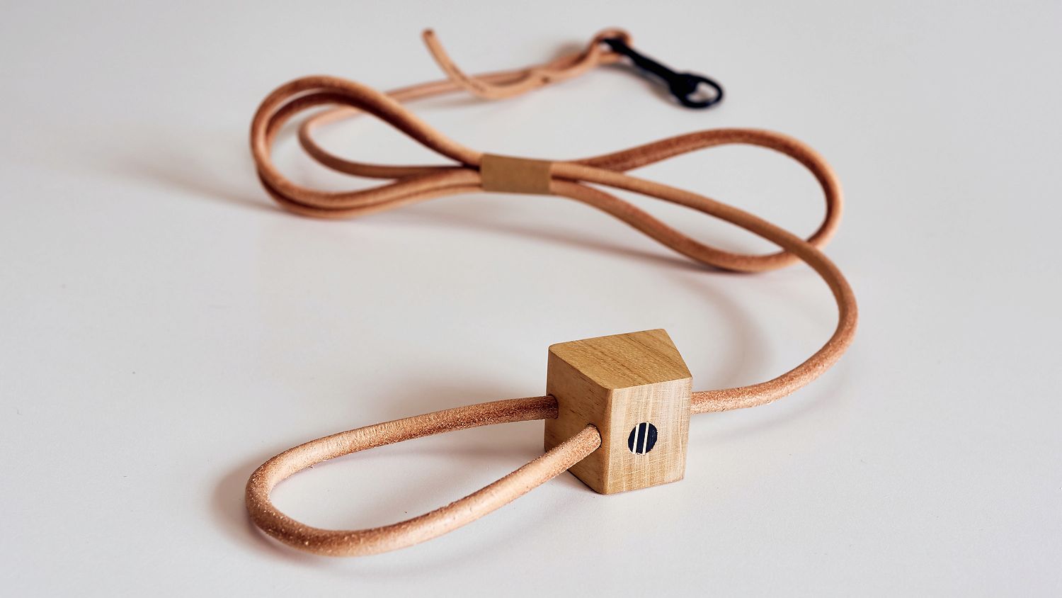 leash. 62286